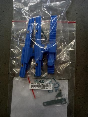 MCP-290-82612-0N - riser card bracket and long card holders for 2U WIO SC826B/216B - držáky dlouhých karet do wio case